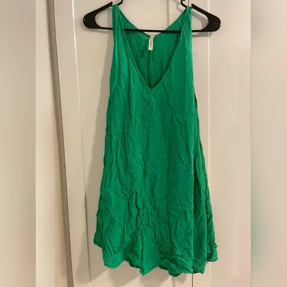 green emerald velvet dress ELAN Embroidered Khaddar Unstitched 3Pc Suit EW24-08 EVANIA